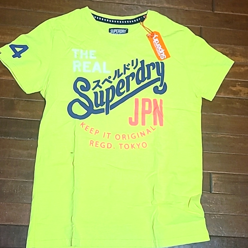 Superdry t shirt